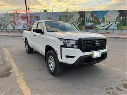 نيسان فرونتر